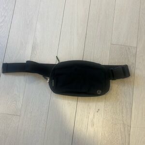 Lululemon Black Belt Bag Crossbody Purse